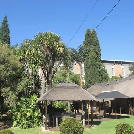 Aero Guest Lodge Kempton Park Zewnętrze zdjęcie